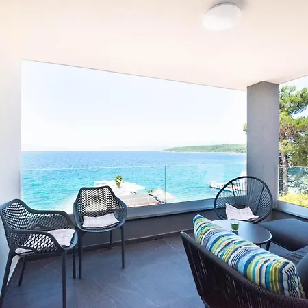 Sunset Sea Apartment